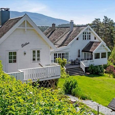 Nydelig Lite Hus Med Egen Vedfyrt Baksteovn. Villa Каупангер Екстериор снимка