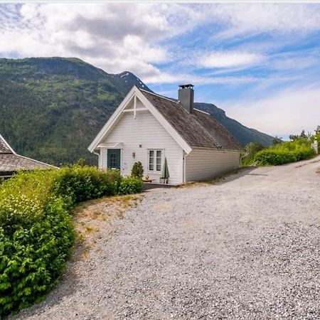 Nydelig Lite Hus Med Egen Vedfyrt Baksteovn. Villa Каупангер Екстериор снимка